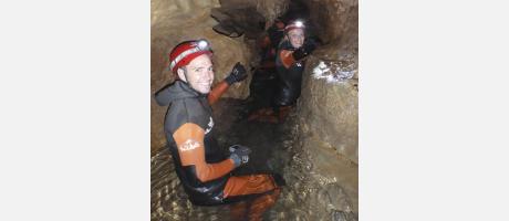 Espeleología acuática con Viu Natura