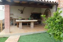 Troba el teu racó d'assossec en Les Oliveres Mil·lenàries de La Jana