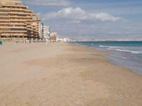 Playa Arenals del Sol