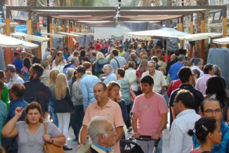 During the long October weekend, Ayora celebrates its Honey Fair