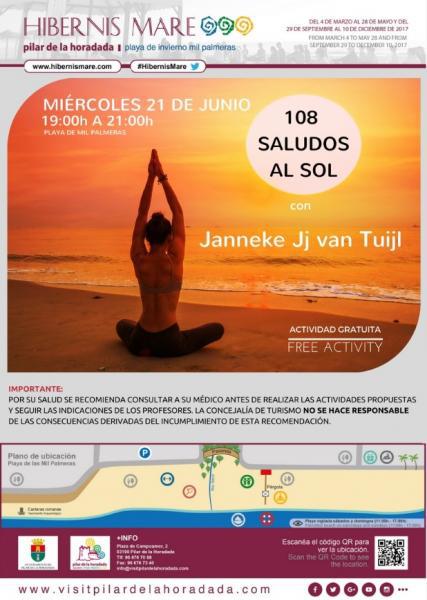 Día Internacional del Yoga: 108 saludos al sol en Pilar de la Horadada 2017