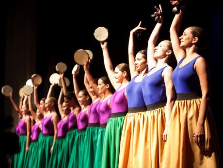 Danza. Aula Regia presenta "20 años... Sentimientos"